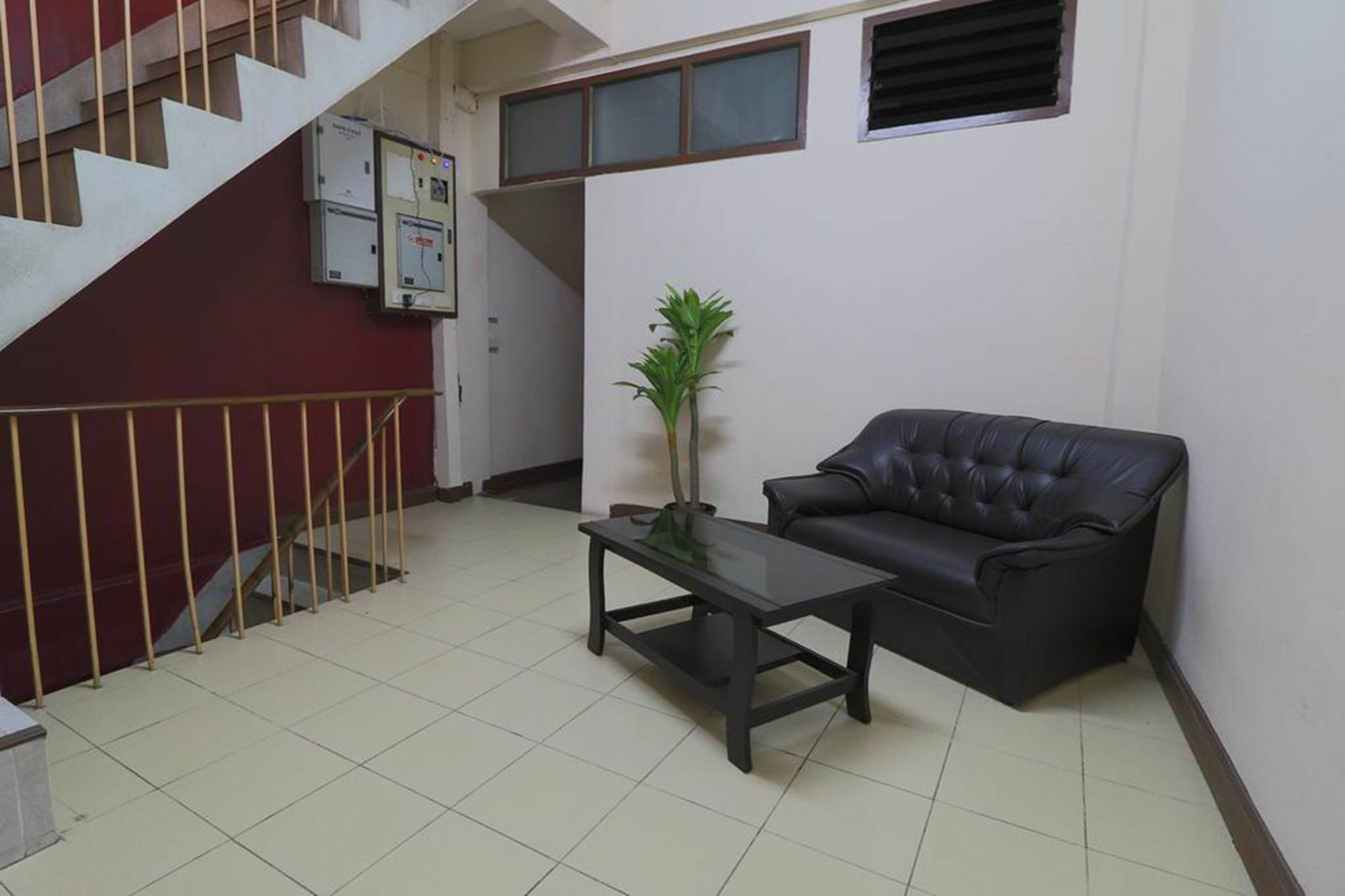 Yaya Guesthouse Бангкок Экстерьер фото