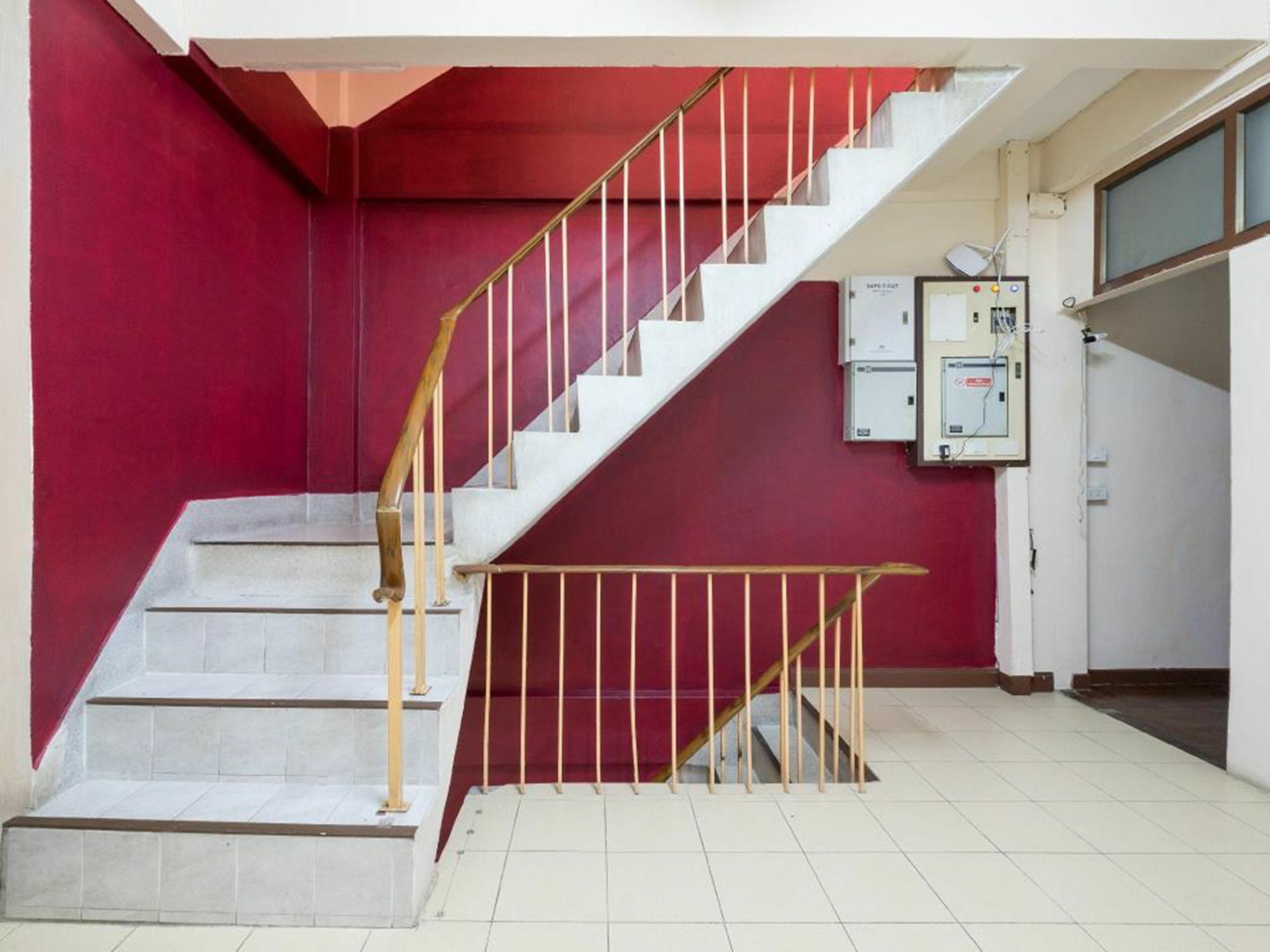 Yaya Guesthouse Бангкок Экстерьер фото